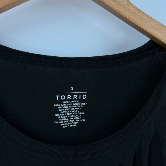 Torrid Aerosmith Slashed Band Graphic T-Shirt Size Large - Picture 3 of 5